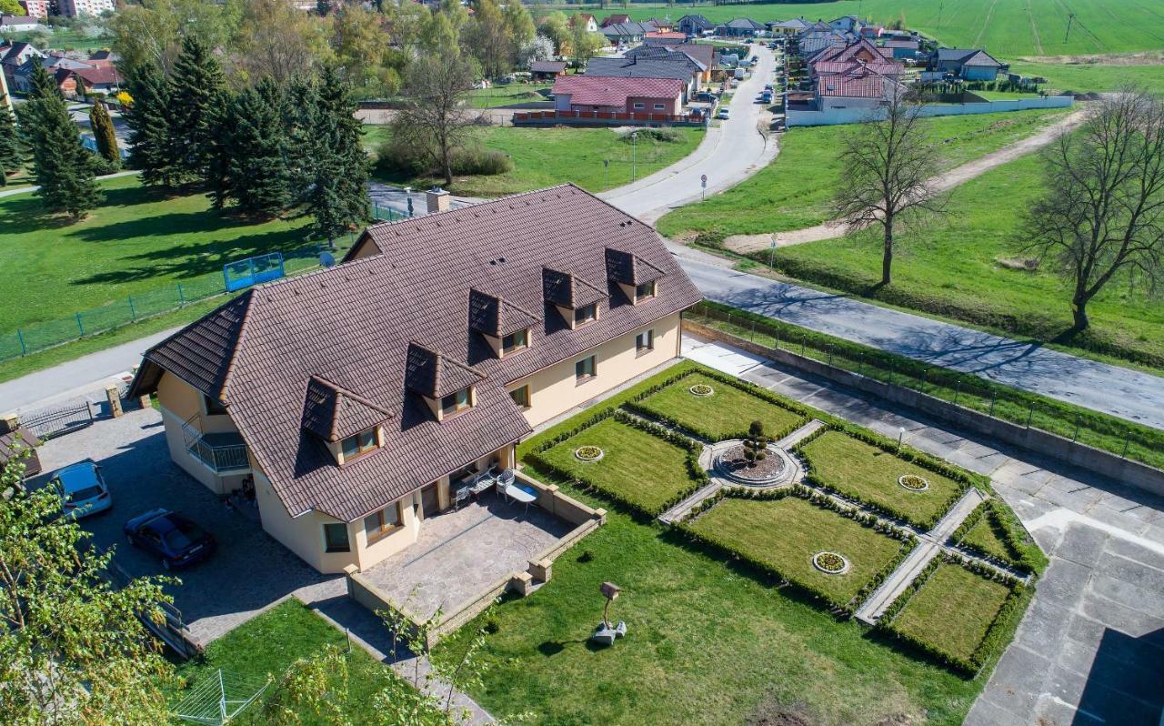 Pension Mijami Dolní Bukovsko Buitenkant foto